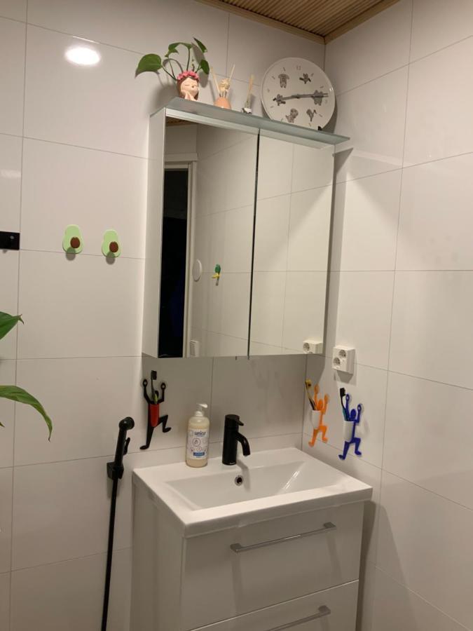 Private Room In The Shared Detached House. Vantaa Luaran gambar
