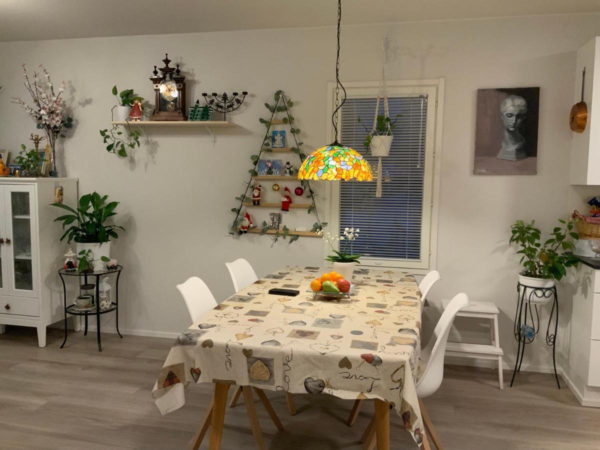 Private Room In The Shared Detached House. Vantaa Luaran gambar